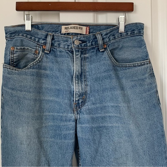 Men's Levi's 550 Relaxed Fit Denim Jeans 34 x 32 Medium Wash - Picture 2 of 16